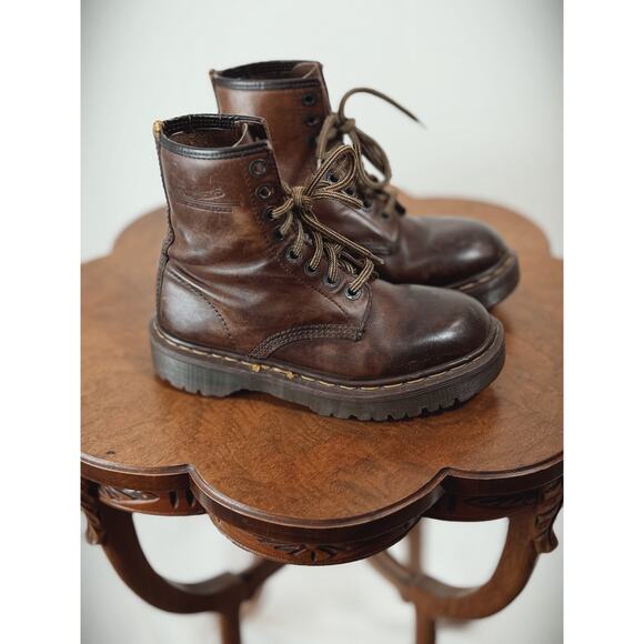 MIE Dr. Marten's Combat Boots - Brown Leather ENGLAND UK 4 US L 6 #0020 - Picture 3 of 7
